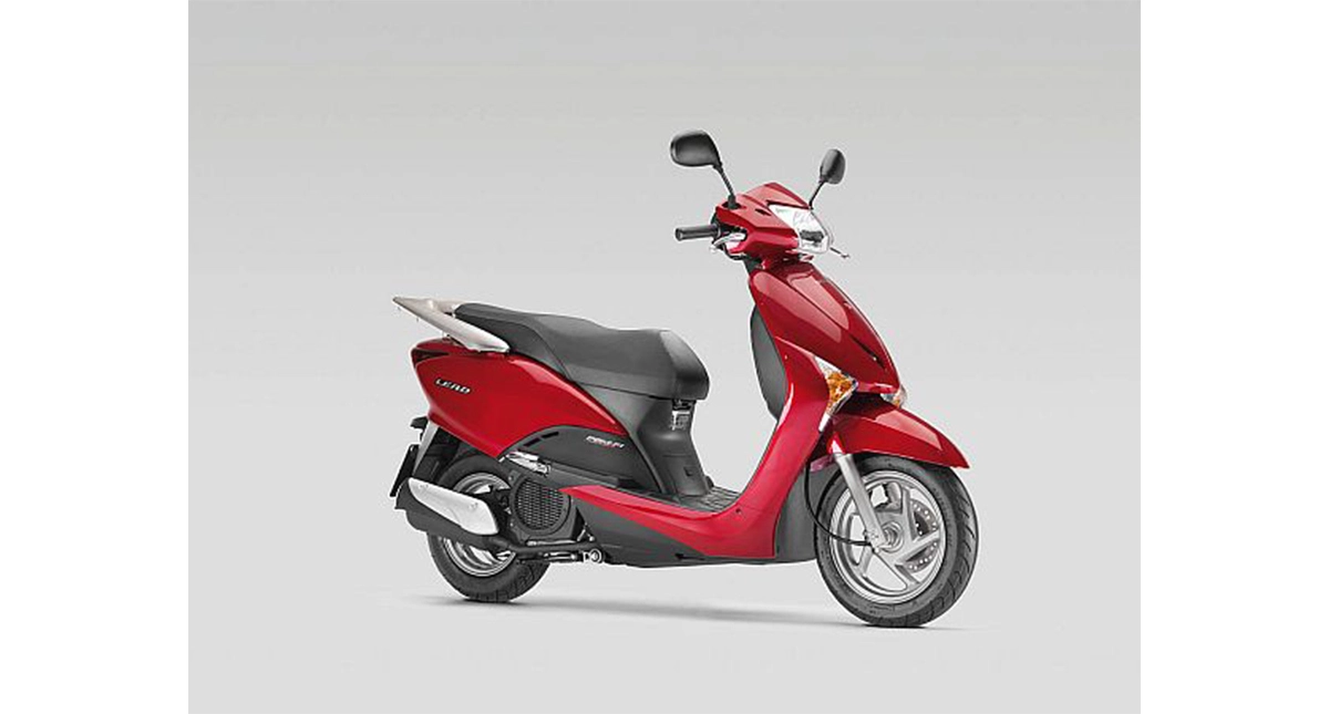 ホンダ　HONDA リード　lead 110CC Honda Lead 110: a scooter pequena no tamanho e gigante na